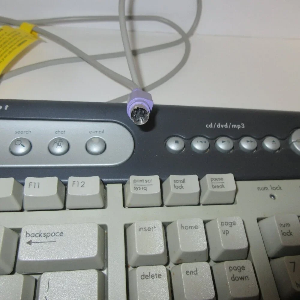 HP SK-2560 Internet/Multimedia PS/2 Wired Keyboard - Beige/Gray